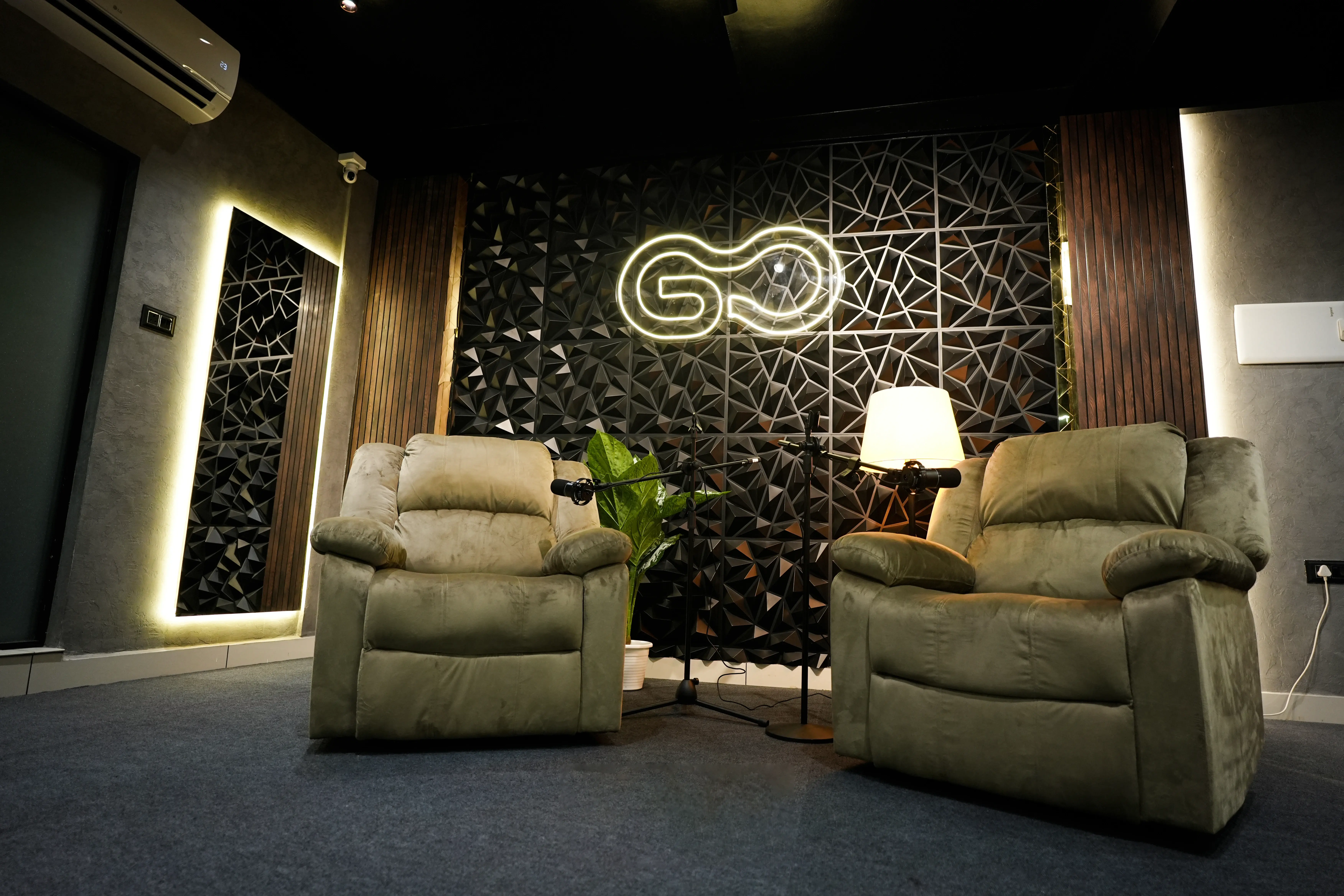 Next-Level Video and Podcast Production